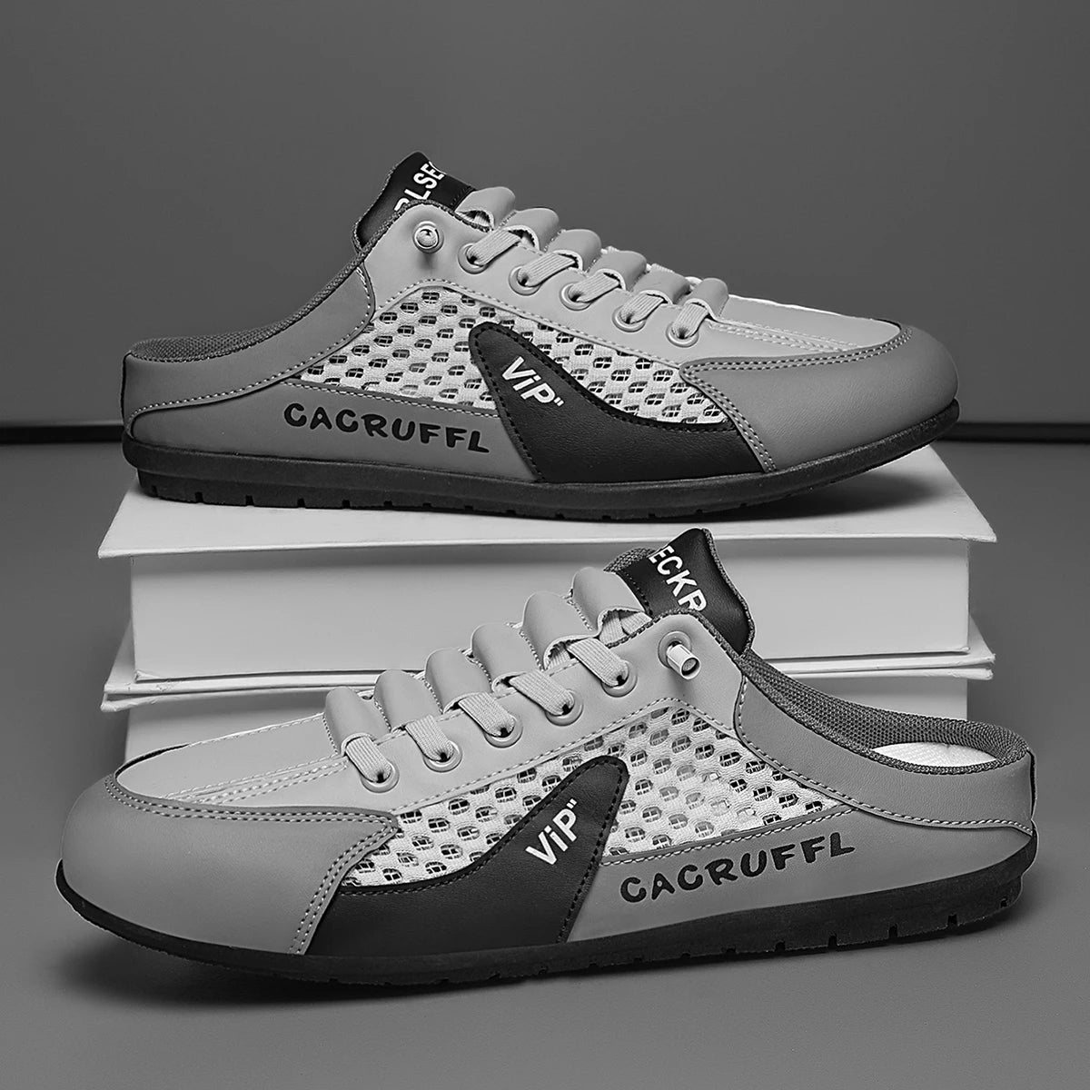 Men's Footwear – Fashionable Sports Slippers with a Mesh Design, Offering Breathable and Refreshing Comfort, Lightweight and Non-Slip, Suitable for Daily Outdoor Wear, Home Footwear, Casual Shoes, and Sports-Style Slippers